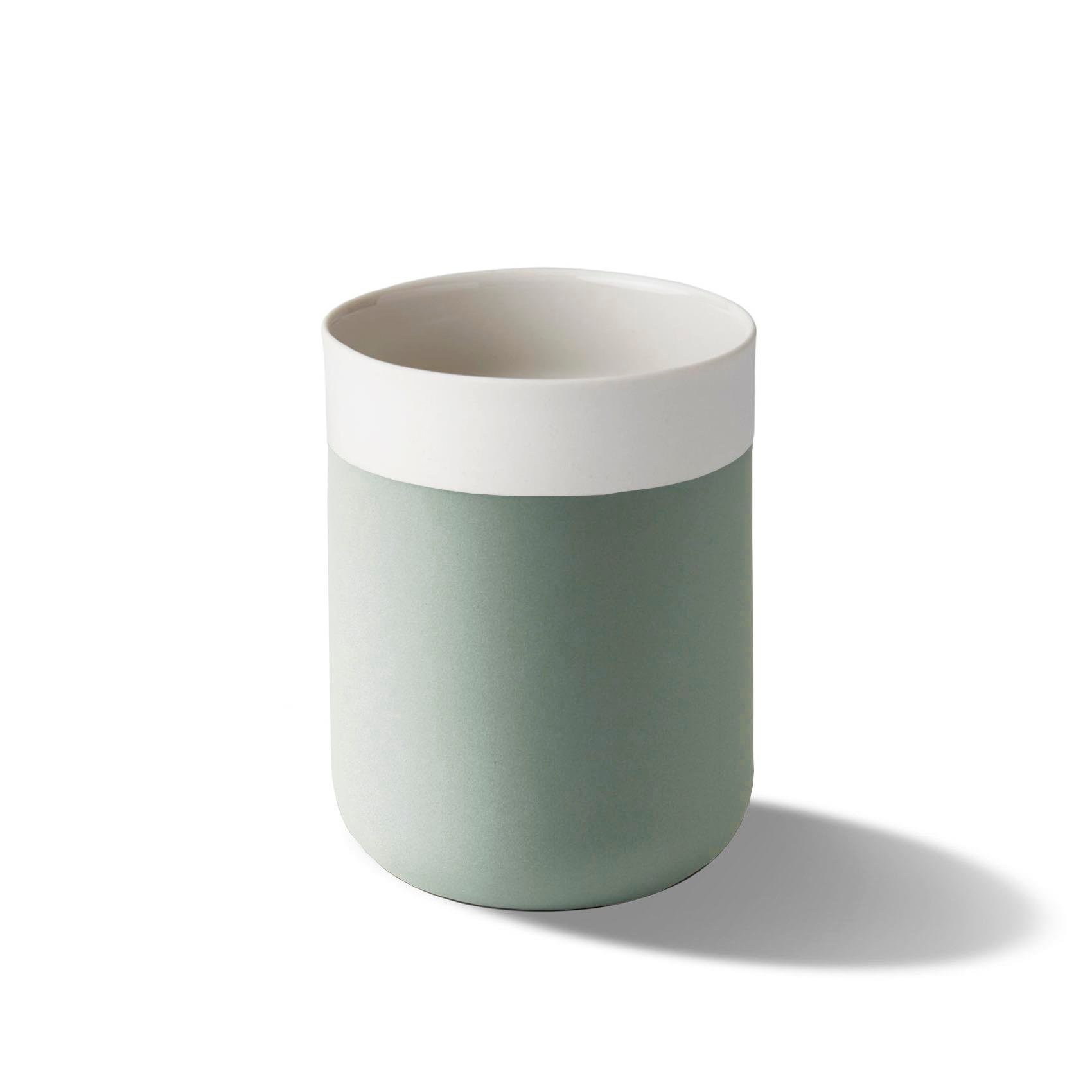 Capsule Large Water Cup