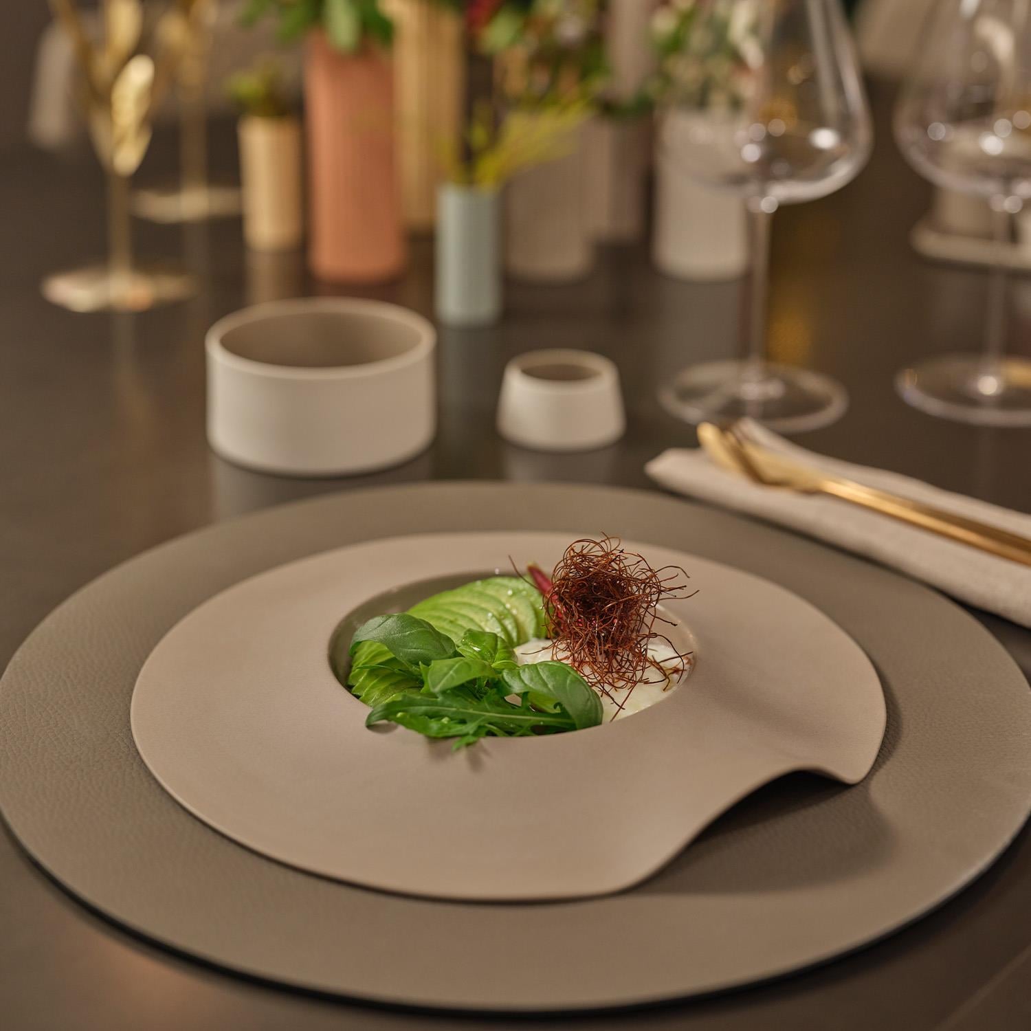 Touch Dinner Plate Nile