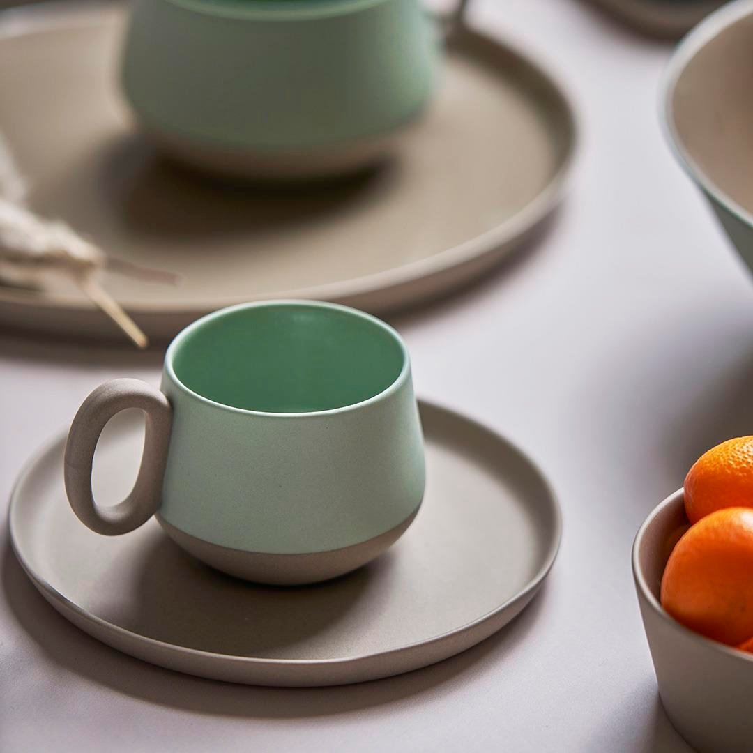 Tube Espresso Cup Double Colour Ivory & Black
