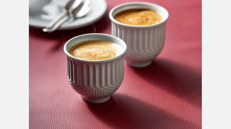 Mug embossed 9 cm