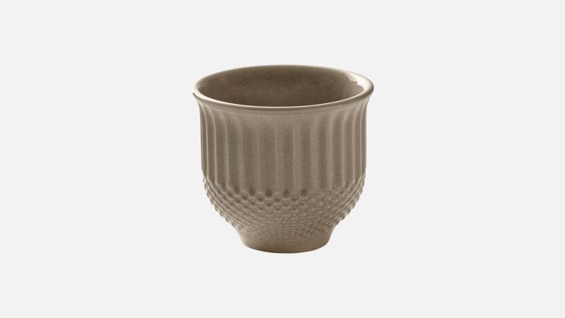 Becher mit Relief 9 cm