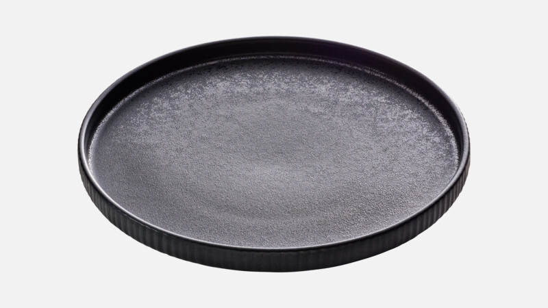 Plate flat round embossed 21 cm