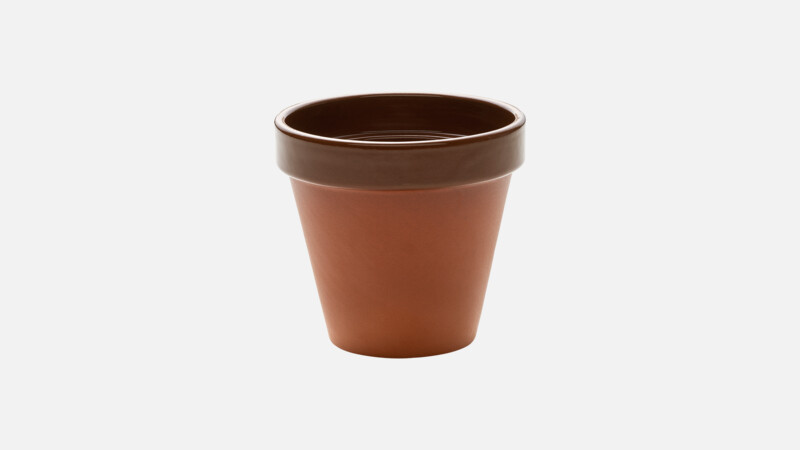 Small terracotta pot 6.7 cm
