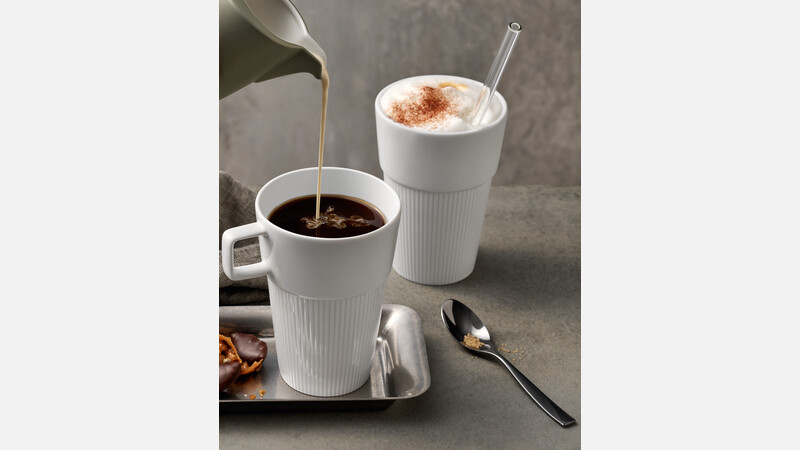 Mug embossed 9.1 cm