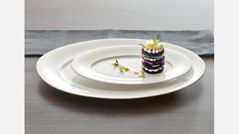 Platter oval with rim