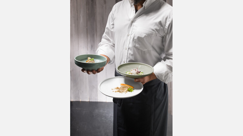 Plate deep round coupe structure 21.0 cm