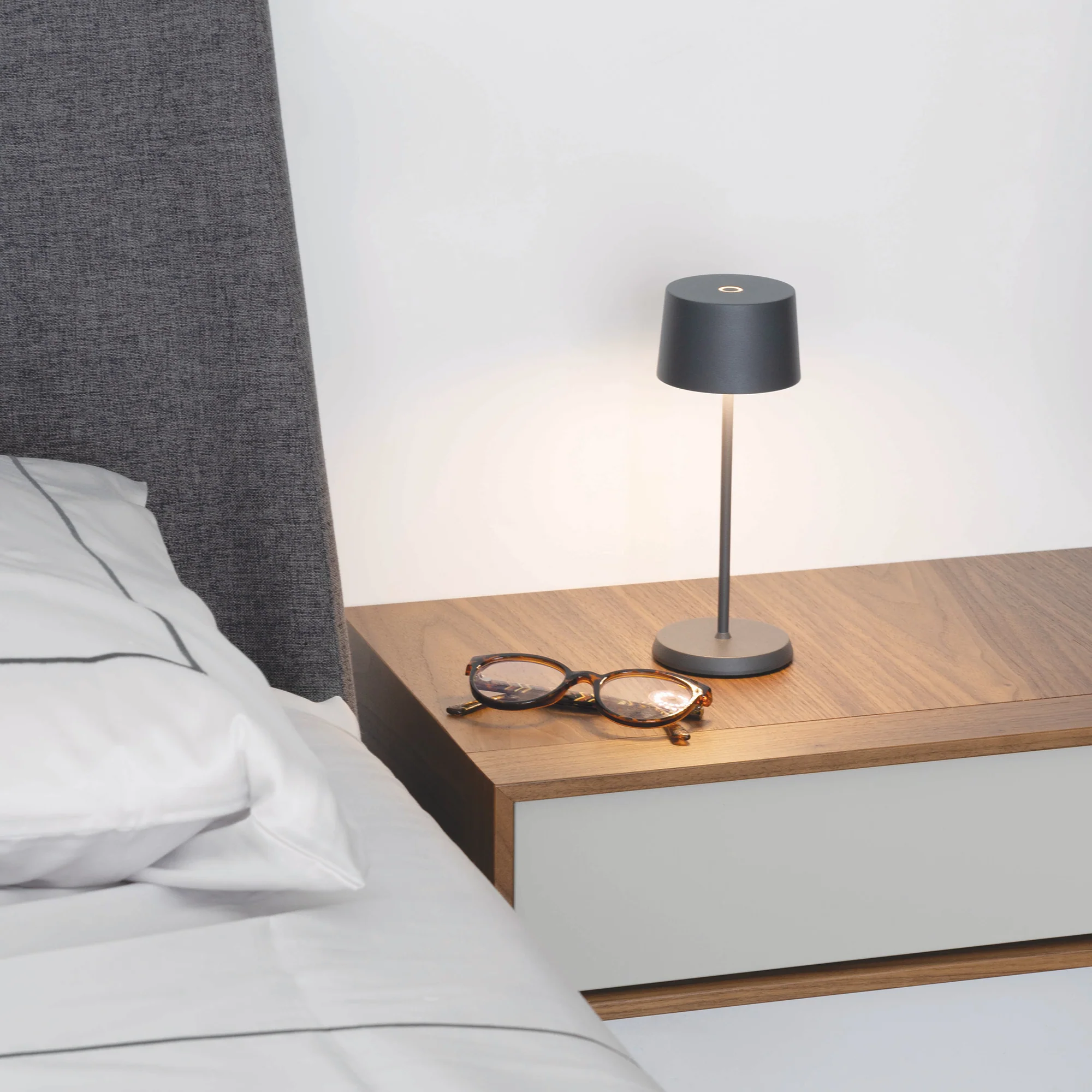 Olivia micro tafellamp